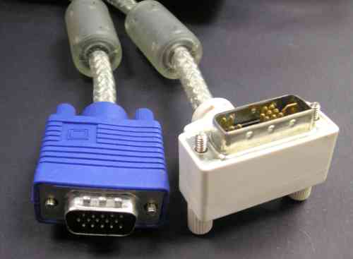 DVI Right Angle Plug (12+5)  to VGA Plug (Single Link) Cable 1.5m